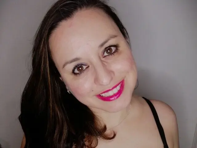 AdelaAlbaNatural Porn Vip Show