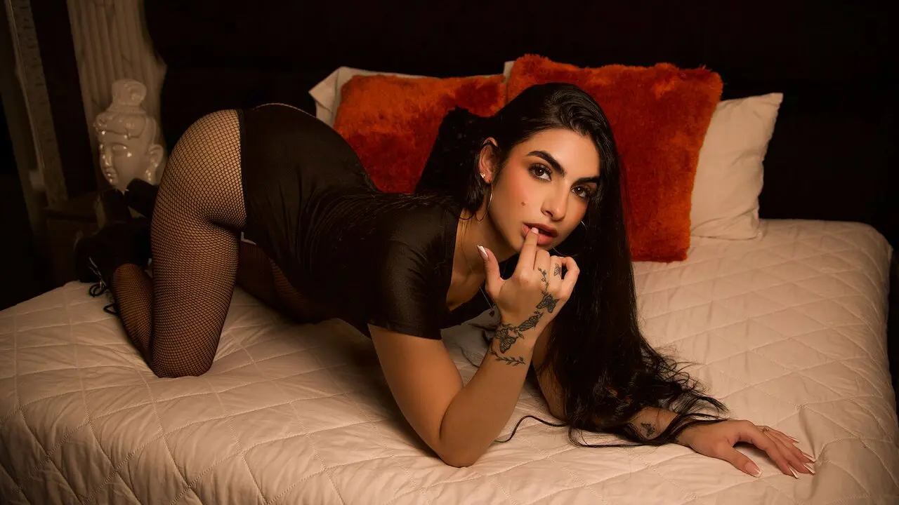 AlmaWhitmore Porn Vip Show