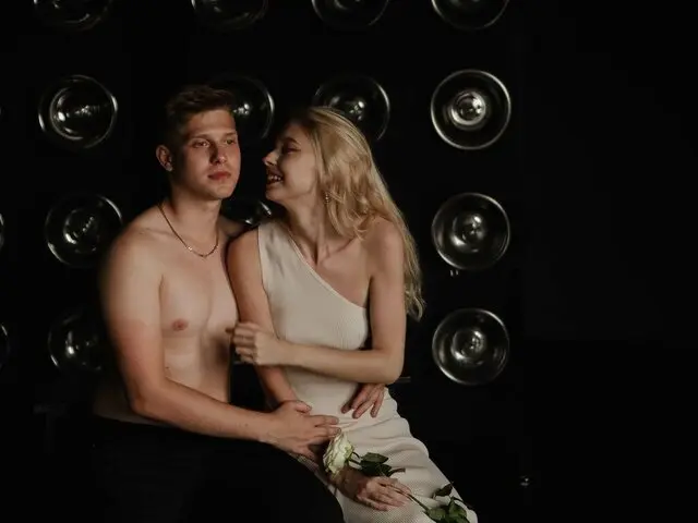 ElisandEric Porn Vip Show