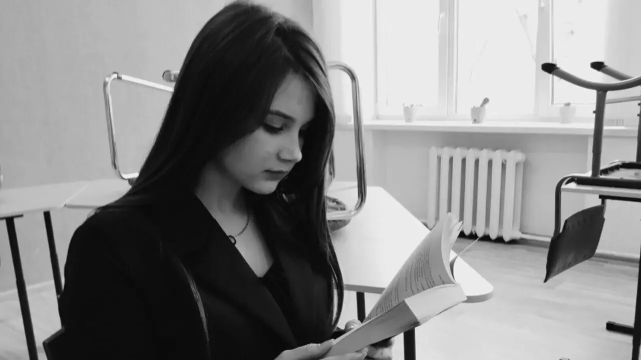 EnricaElis Porn Vip Show