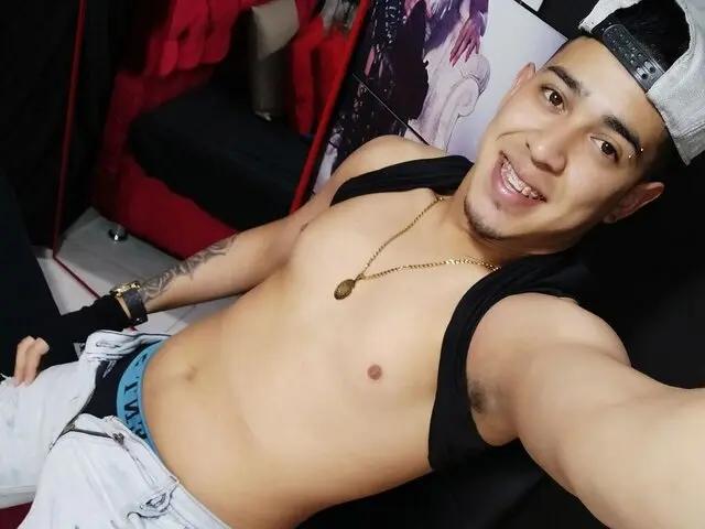 ErickThomson Porn Vip Show