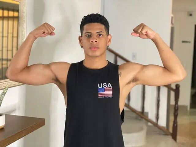 JamesRoberts Porn Vip Show